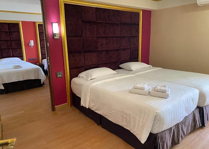 Grand Pink Hotel Hatyai